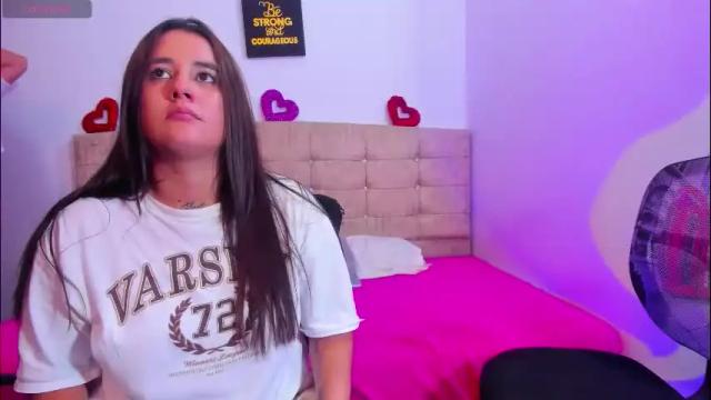 Image 12 of summer_girls01 Stream on Chaturbate on 2 months ago