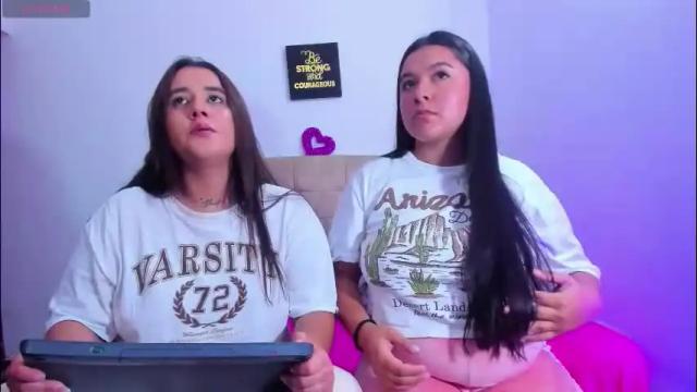 Image 3 of summer_girls01 Stream on Chaturbate on 2 months ago