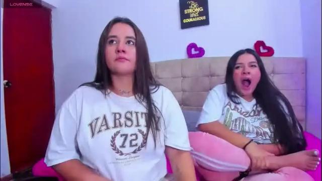 Image 6 of summer_girls01 Stream on Chaturbate on 2 months ago