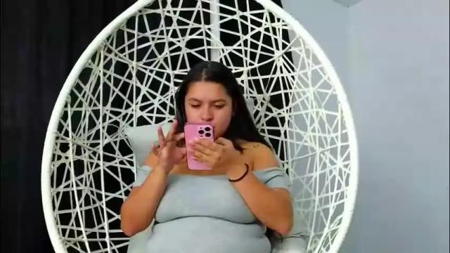 Image 2 of summer_girls01 Stream on Chaturbate on 2 months ago