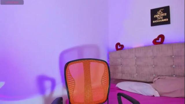 Image 2 of summer_girls01 Stream on Chaturbate on 1 month ago