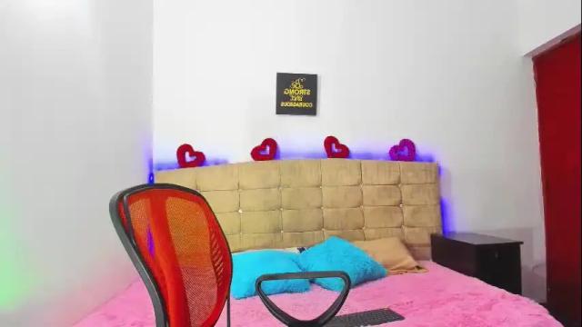 Image 12 of summer_girls01 Stream on Chaturbate on 1 month ago