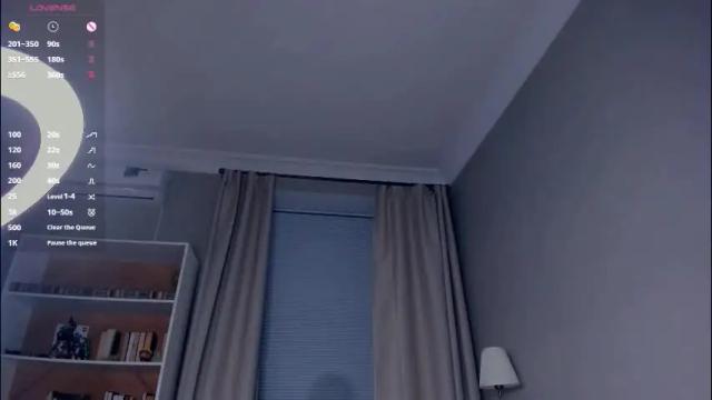 Image 10 of summer_lilac Stream on Chaturbate on 2 months ago