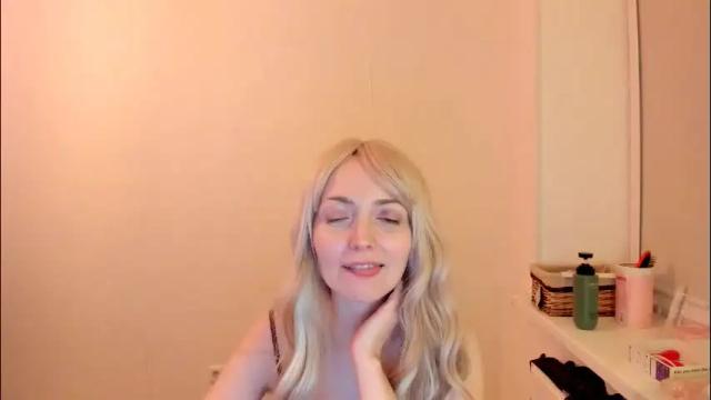 Image 10 of summer_preston Stream on Chaturbate on 27 days ago