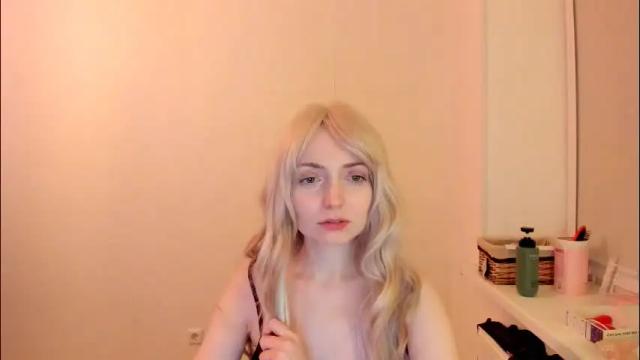 Image 2 of summer_preston Stream on Chaturbate on 27 days ago