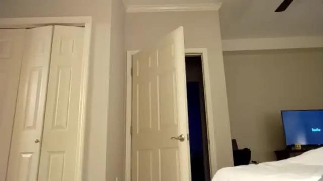 Image 2 of summerdivine69 Stream on Chaturbate on 21 months ago