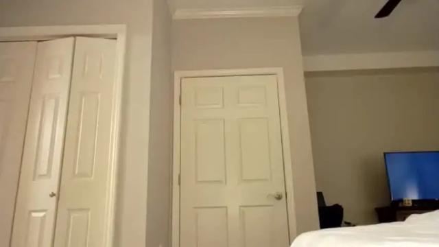 Image 3 of summerdivine69 Stream on Chaturbate on 21 months ago