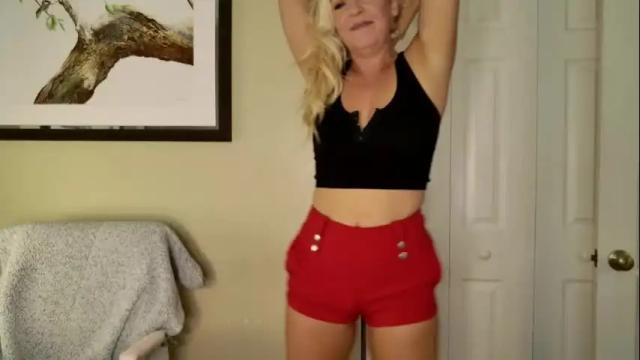 Image 3 of summerishotter Stream on Chaturbate on 1 day ago
