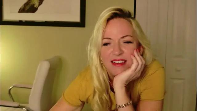 Image 8 of summerishotter Stream on Chaturbate on 1 month ago