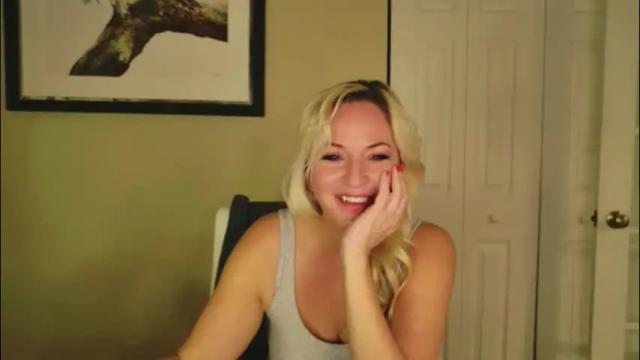 Image 4 of summerishotter Stream on Chaturbate on 23 days ago