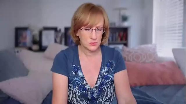 Image 12 of summerknightzzz Stream on Chaturbate on 2 months ago