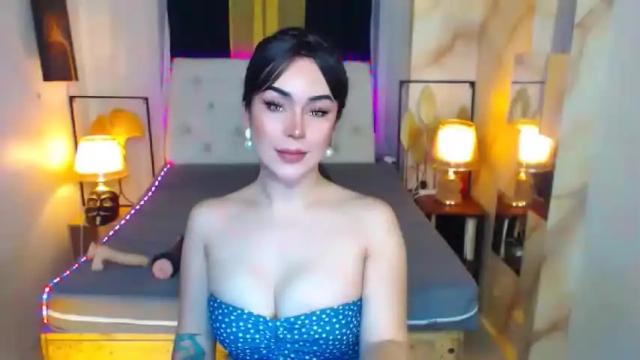 Image 2 of summerleonets Stream on Chaturbate on 17 months ago