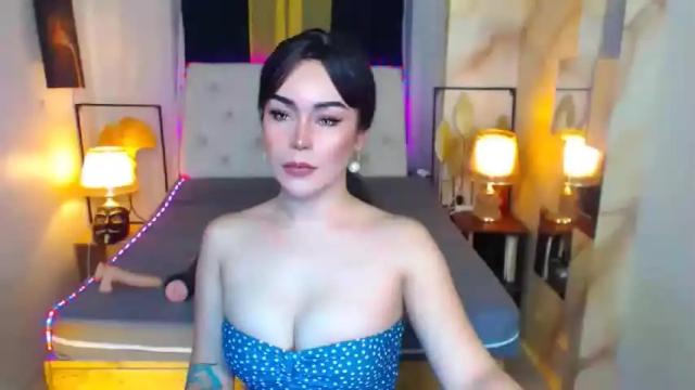 Image 3 of summerleonets Stream on Chaturbate on 17 months ago