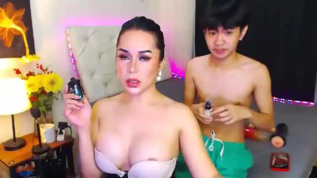 Thumbnail 2, summerleonets's Stream at Chaturbate, 16 months ago