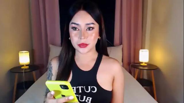 Image 3 of summerleonets Stream on Chaturbate on 3 months ago