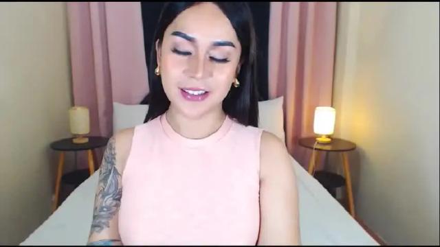 Image 3 of summerleonets Stream on Chaturbate on 3 months ago