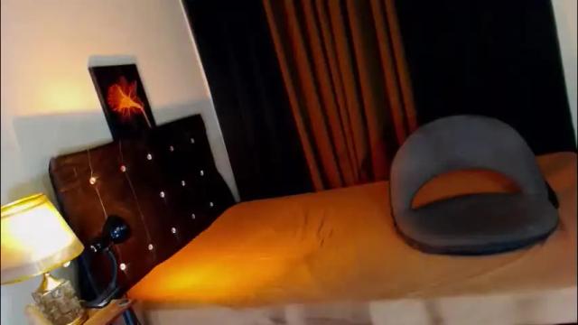 Image 8 of summerleonets Stream on Chaturbate on 1 month ago