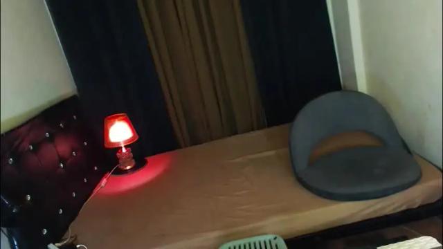 Image 8 of summerleonets Stream on Chaturbate on 1 month ago