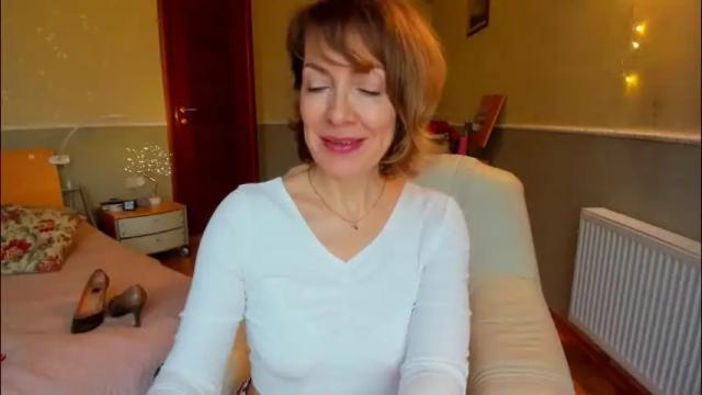 Image 2 of summerliza Stream on Chaturbate on 1 month ago