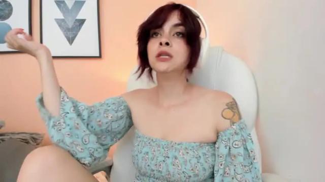 Image 10 of summerprints Stream on Chaturbate on 14 months ago