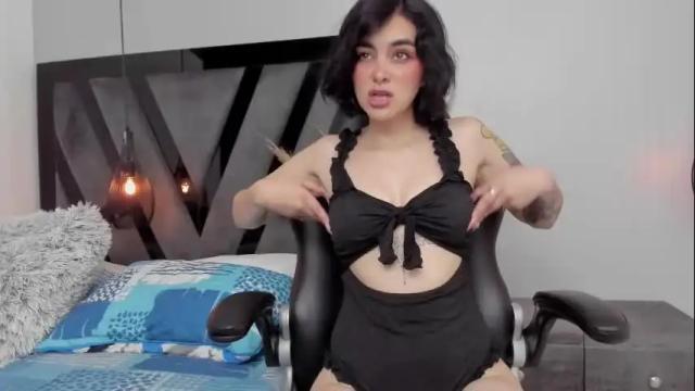 Image 10 of summerprints Stream on Chaturbate on 1 month ago