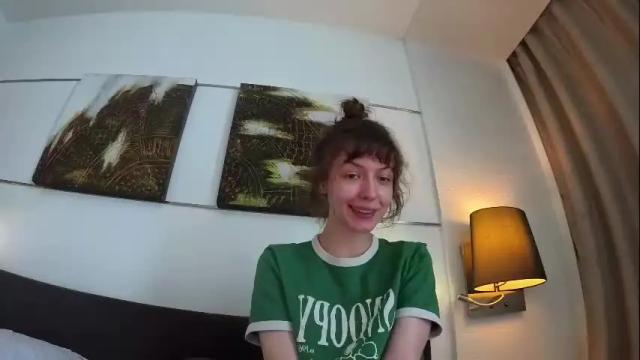 Image 3 of sun_place Stream on Chaturbate on 1 month ago