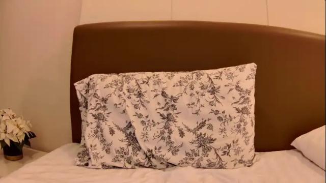 Image 3 of sun_place Stream on Chaturbate on 1 month ago