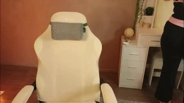 Image 4 of sunflower0907 Stream on Chaturbate on 9 days ago