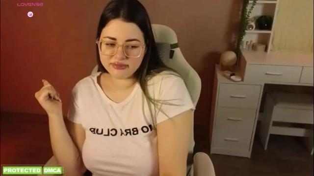 Image 3 of sunflower0907 Stream on Chaturbate on 2 days ago