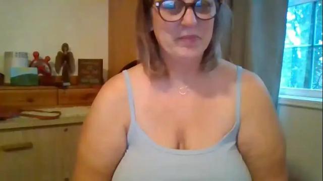 Thumbnail 1, sunflower556's Stream at Chaturbate, 20 months ago