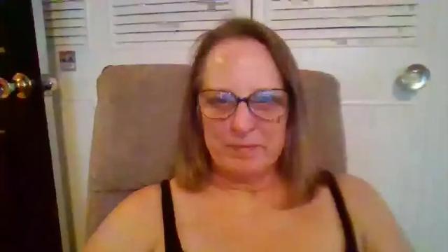 Image 2 of sunflower556 Stream on Chaturbate on 14 months ago