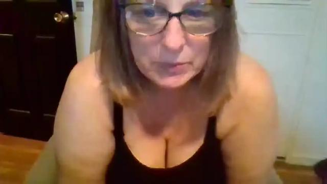Image 8 of sunflower556 Stream on Chaturbate on 14 months ago