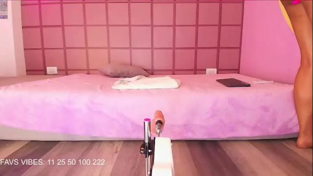 Image 7 of sunflower_28 Stream on Chaturbate on 1 month ago