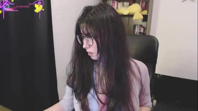 Image 8 of sunflower_uwu Stream on Chaturbate on 5 months ago