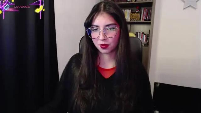 Image 2 of sunflower_uwu Stream on Chaturbate on 4 months ago