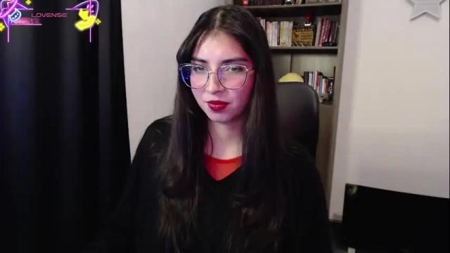 Image 4 of sunflower_uwu Stream on Chaturbate on 4 months ago