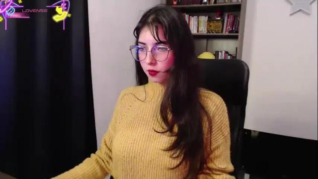 Image 10 of sunflower_uwu Stream on Chaturbate on 4 months ago