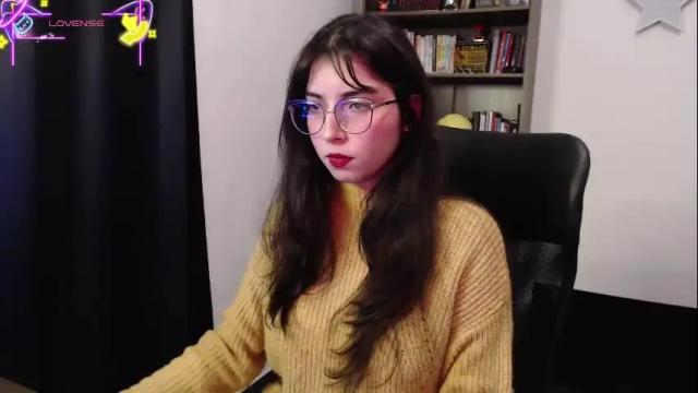 Image 8 of sunflower_uwu Stream on Chaturbate on 4 months ago