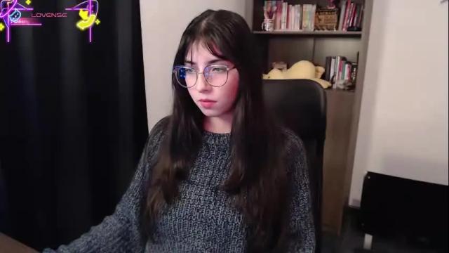 Image 8 of sunflower_uwu Stream on Chaturbate on 3 months ago