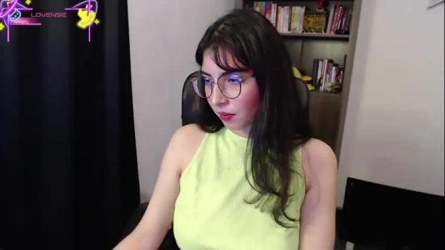 Image 10 of sunflower_uwu Stream on Chaturbate on 3 months ago