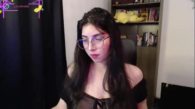Image 7 of sunflower_uwu Stream on Chaturbate on 3 months ago