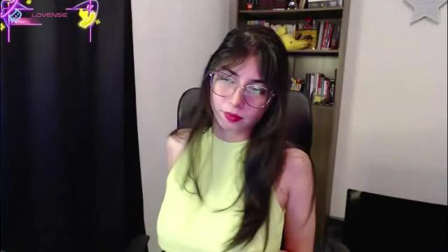 Image 4 of sunflower_uwu Stream on Chaturbate on 2 months ago