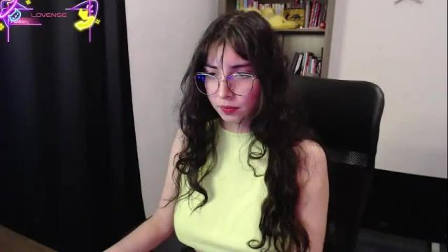 Thumbnail 3, sunflower_uwu's Stream at Chaturbate, 1 month ago