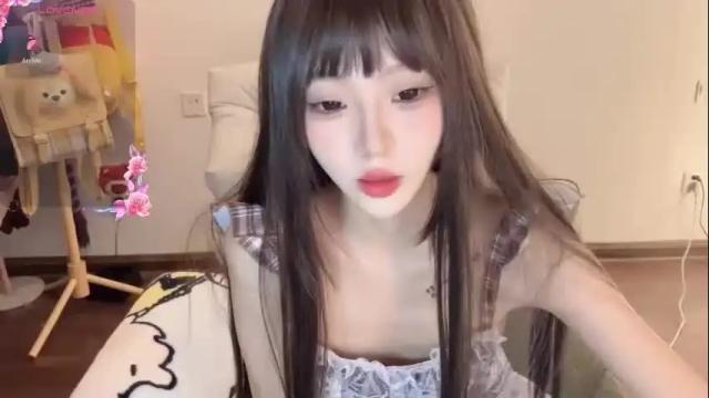 Thumbnail 1, sunflowerbbb's Stream at Chaturbate, 26 days ago