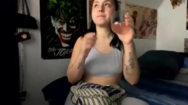 Image 3 of sunflowerxo Stream on Chaturbate on 24 months ago