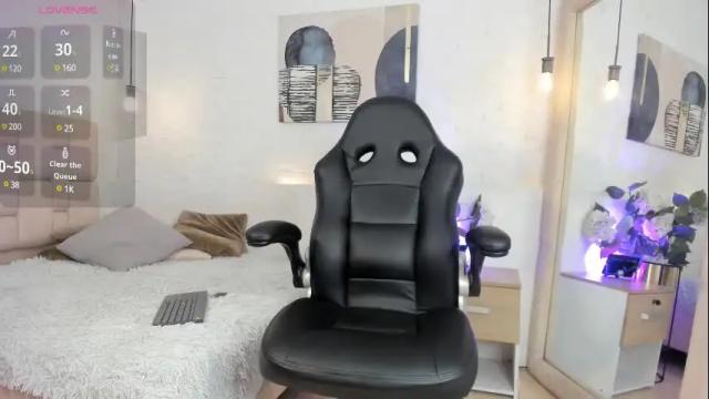 Image 2 of sunnflowerr_ Stream on Chaturbate on 27 days ago