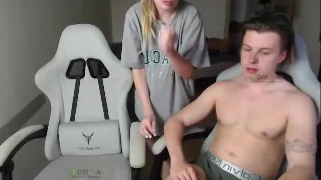 Image 10 of sunny1girl Stream on Chaturbate on 3 months ago