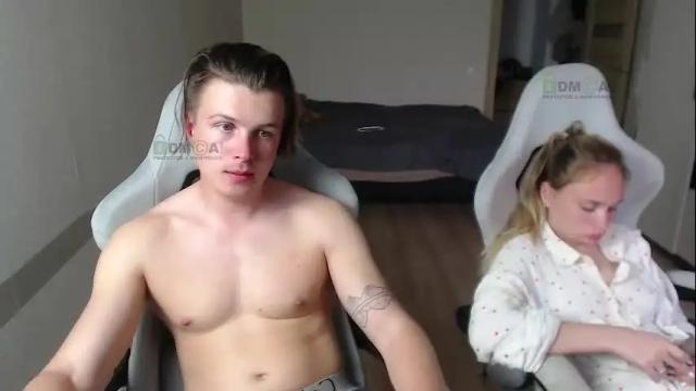 Image 2 of sunny1girl Stream on Chaturbate on 3 months ago