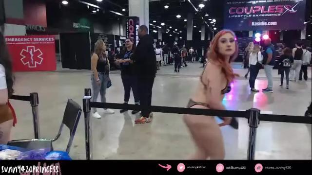 Image 2 of sunny420princess Stream on Chaturbate on 2 months ago