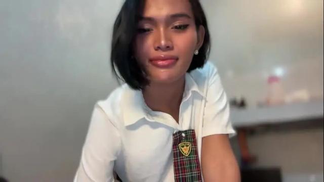 Image 12 of sunny_angelx Stream on Chaturbate on 2 months ago